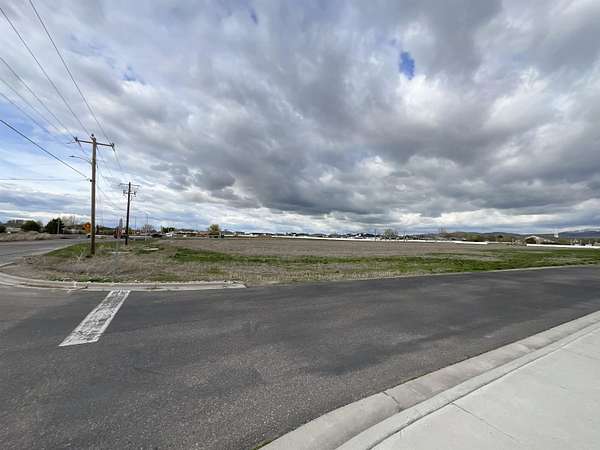 4.4 Acres of Commercial Land for Sale in Chubbuck, Idaho