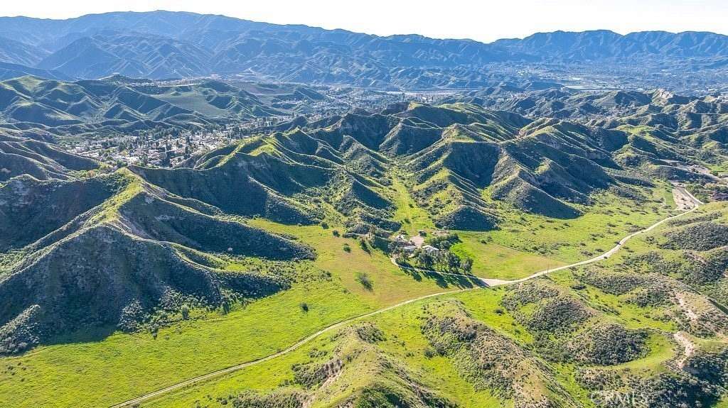 44.7 Acres of Land for Sale in Canyon Country, California