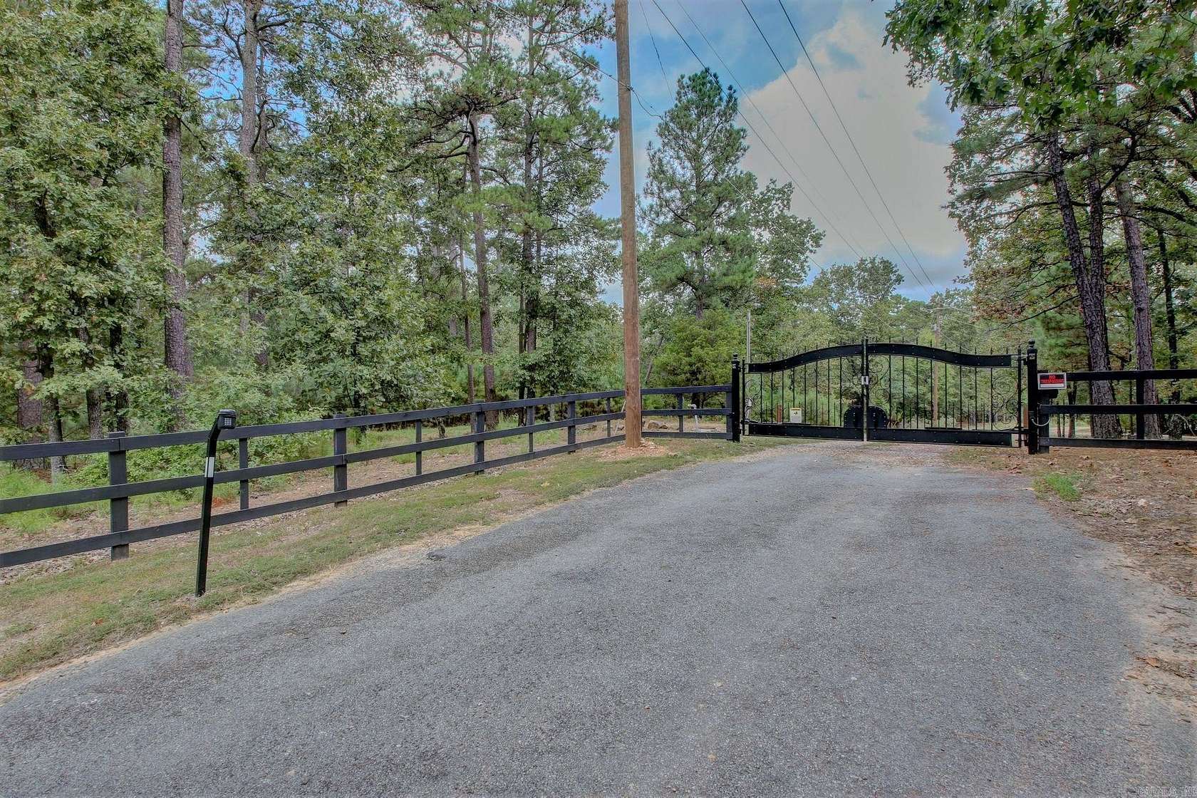 1.55 Acres of Residential Land for Sale in Maumelle, Arkansas