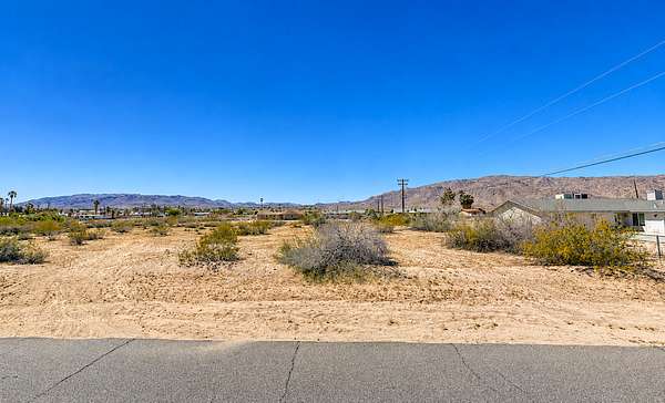 0.4 Acres of Residential Land for Sale in Twentynine Palms, California
