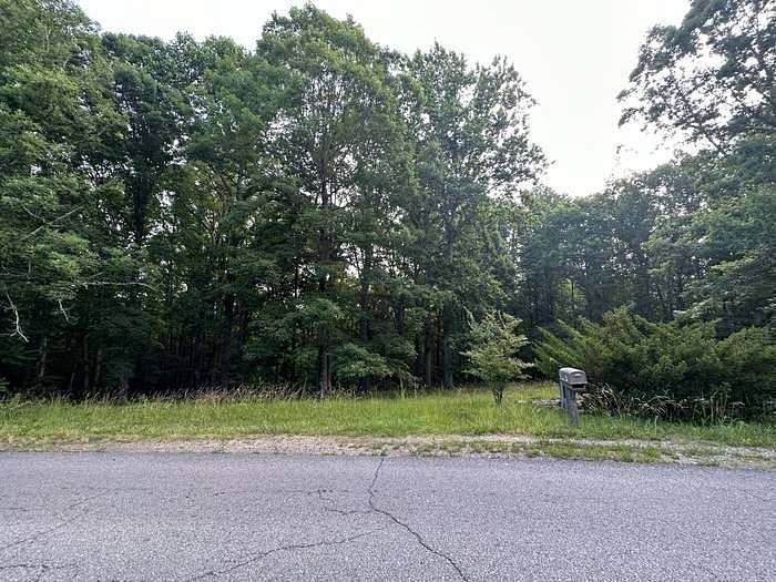 5 Acres of Residential Land for Sale in Kingston Springs, Tennessee