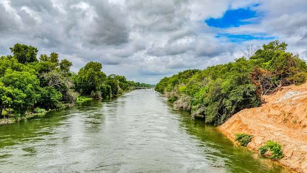 107 Acres of Recreational & Residential Land for Sale in Clifton, Texas