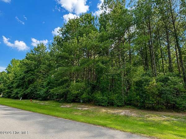 0.98 Acres of Residential Land for Sale in Edenton, North Carolina