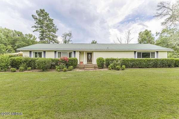 10 Acres of Land with Home for Sale in Knoxville, Georgia