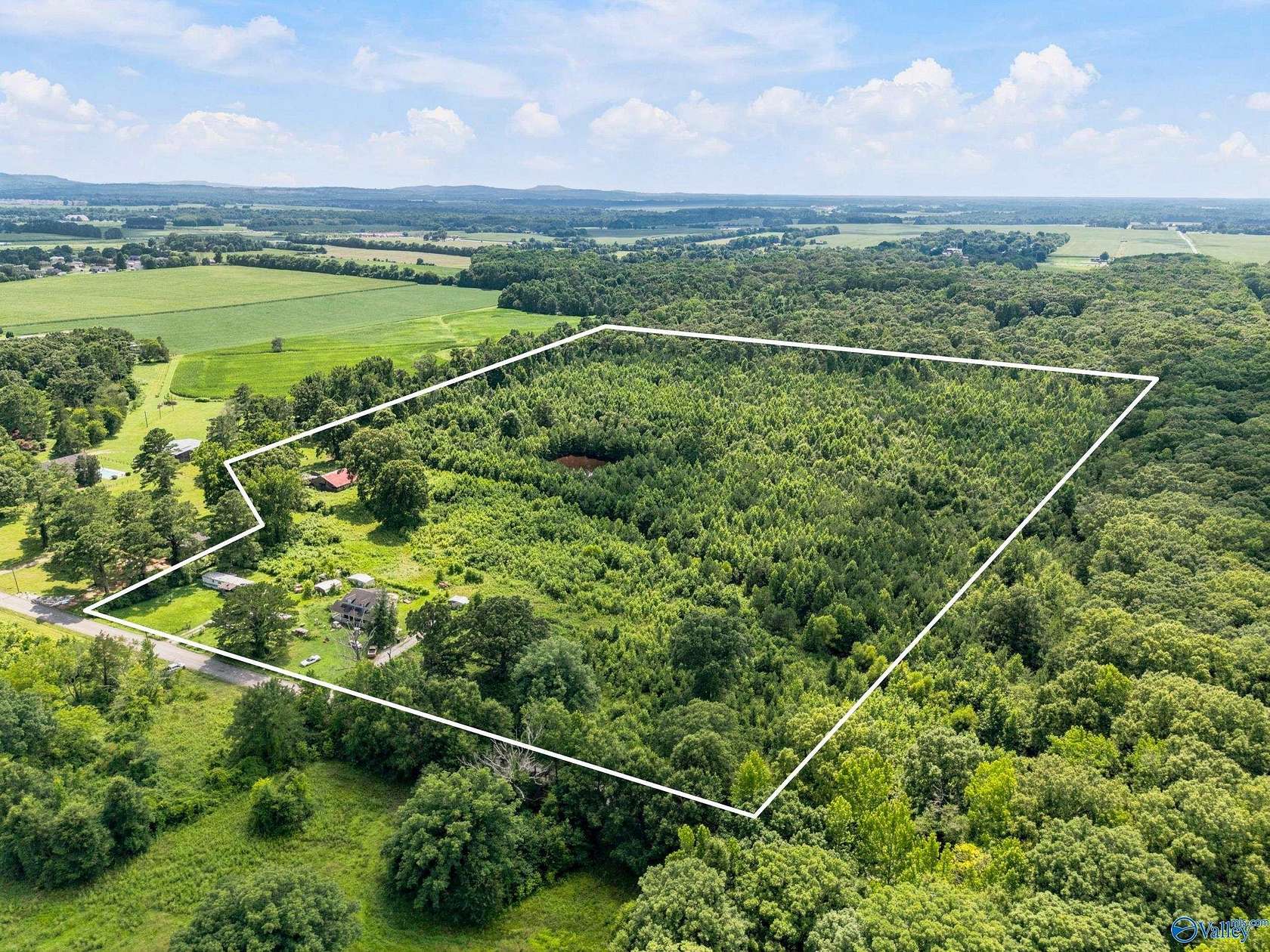 29 Acres of Recreational Land for Sale in Hazel Green, Alabama