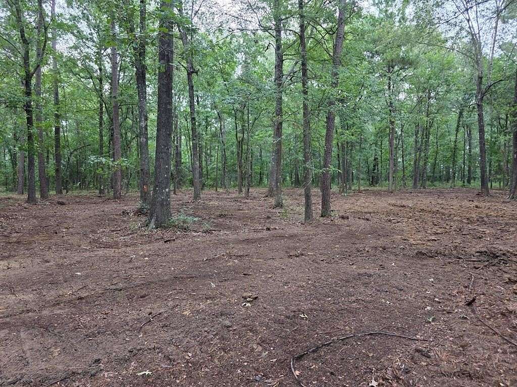 5 Acres of Residential Land for Sale in Alto, Texas