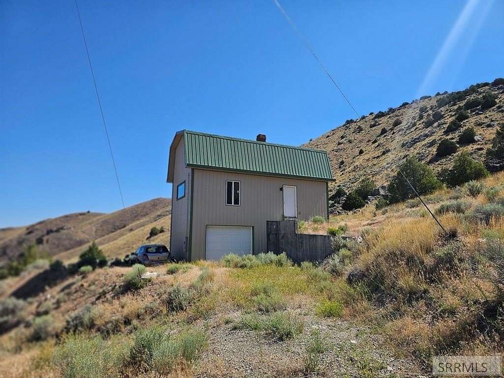 1 Acre of Improved Residential Land for Sale in Salmon, Idaho