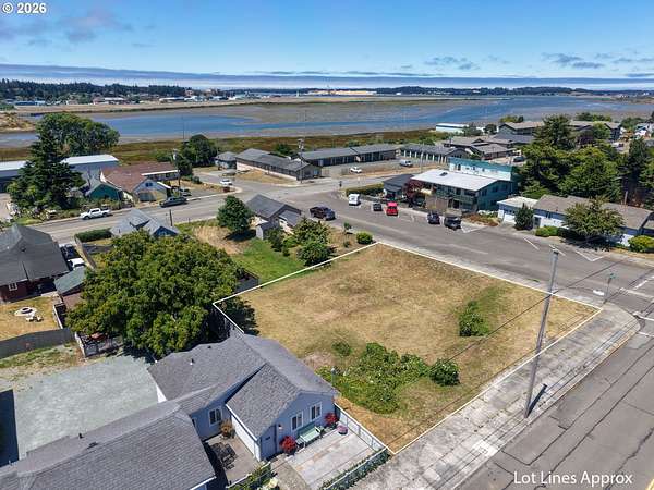 Commercial Land for Sale in North Bend, Oregon