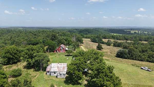 100 Acres of Land for Sale in Salem, Arkansas