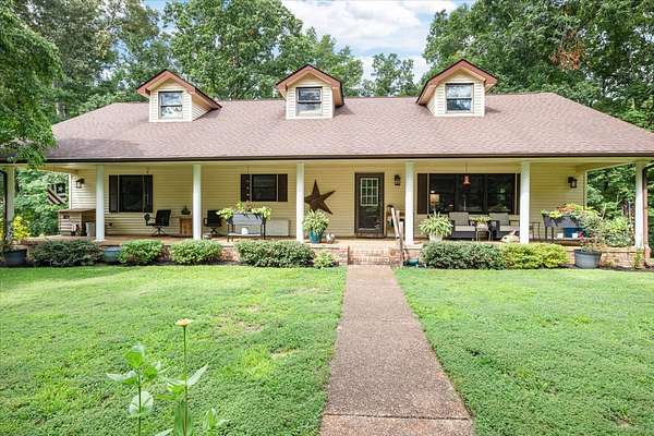 7.15 Acres of Land with Home for Sale in Waverly, Tennessee