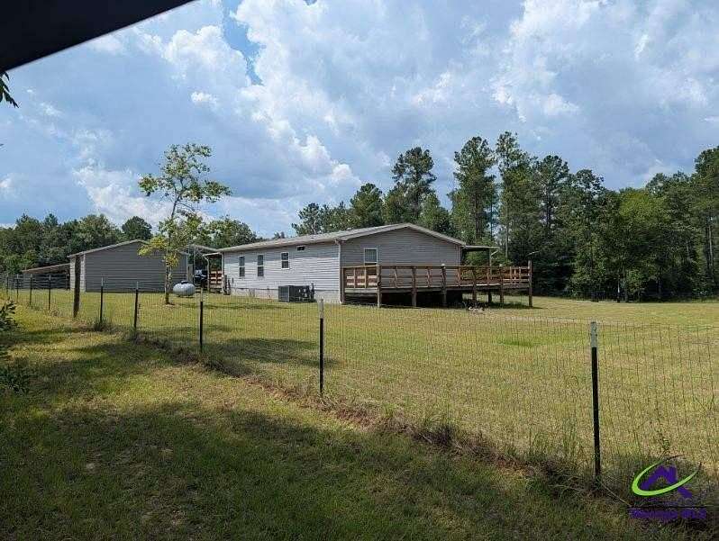 67.9 Acres of Recreational Land with Home for Sale in Oglethorpe, Georgia