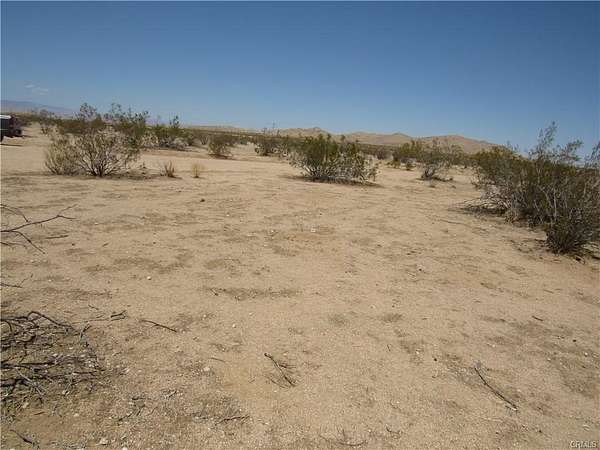 1 Acre of Land for Sale in California City, California