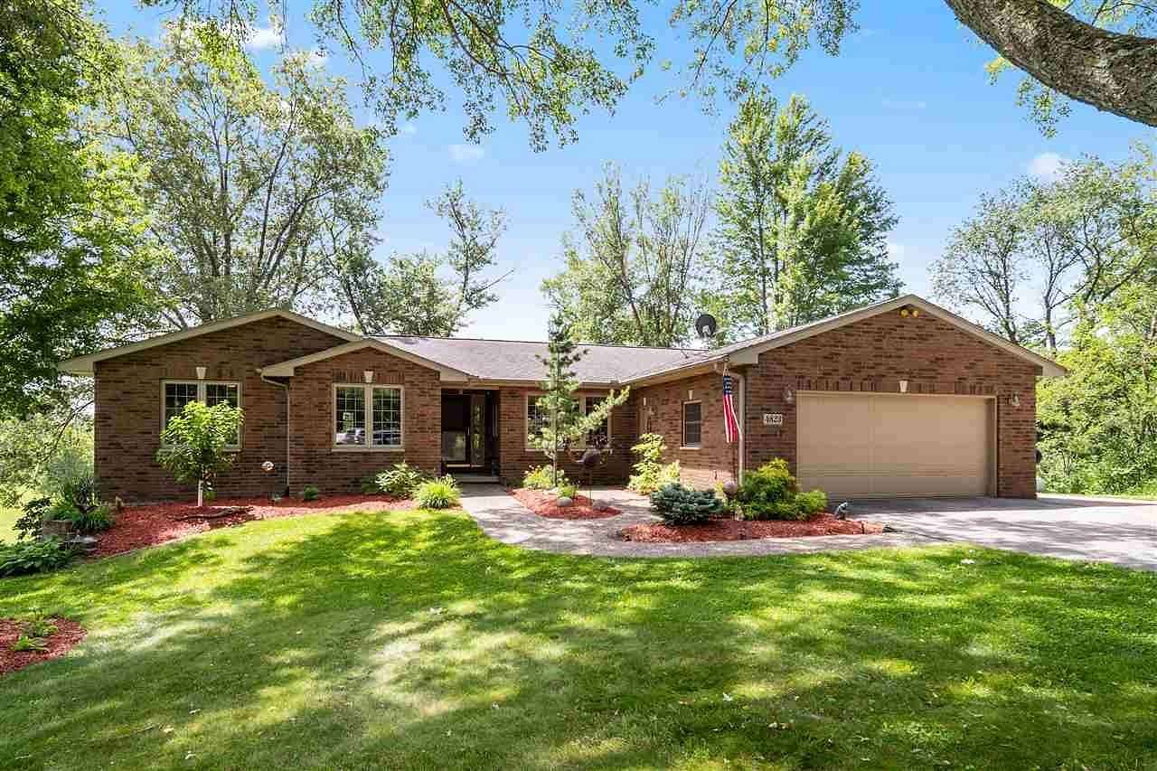 10 Acres of Land with Home for Sale in Graham Township, Iowa