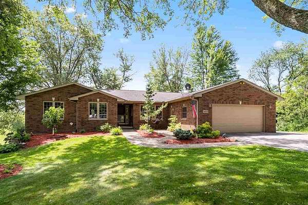 10 Acres of Land with Home for Sale in Graham Township, Iowa