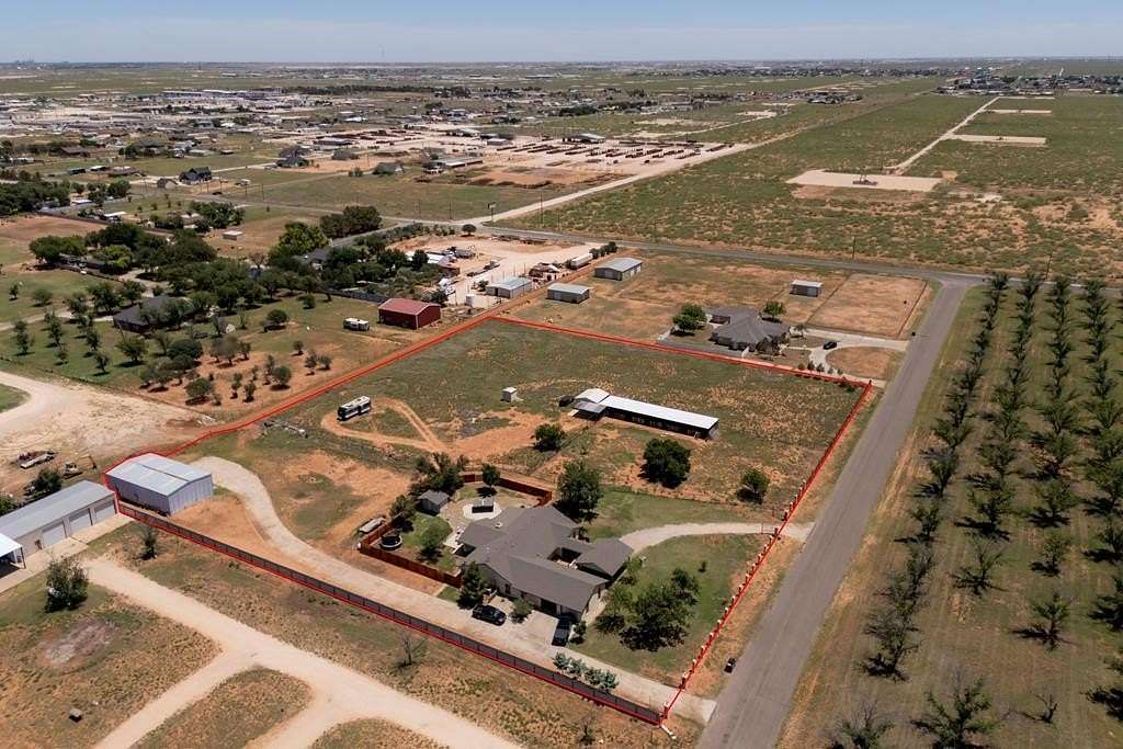 4 Acres of Land with Home for Sale in Gardendale, Texas
