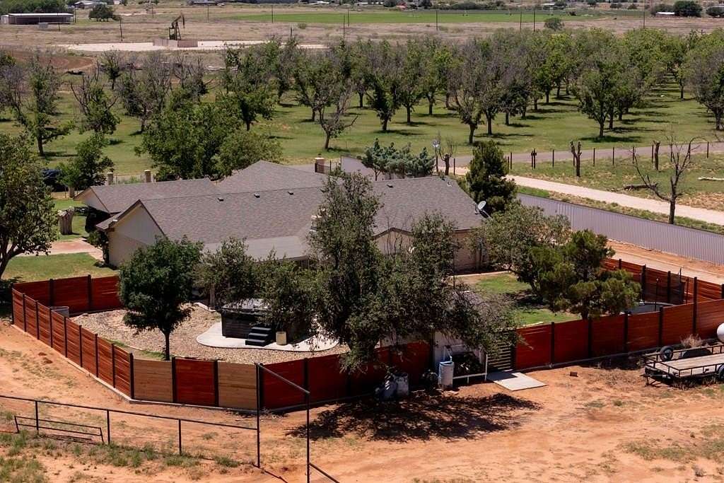 4 Acres of Land with Home for Sale in Gardendale, Texas