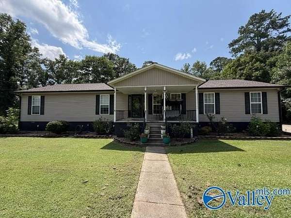 1.87 Acres of Land with Home for Sale in Attalla, Alabama