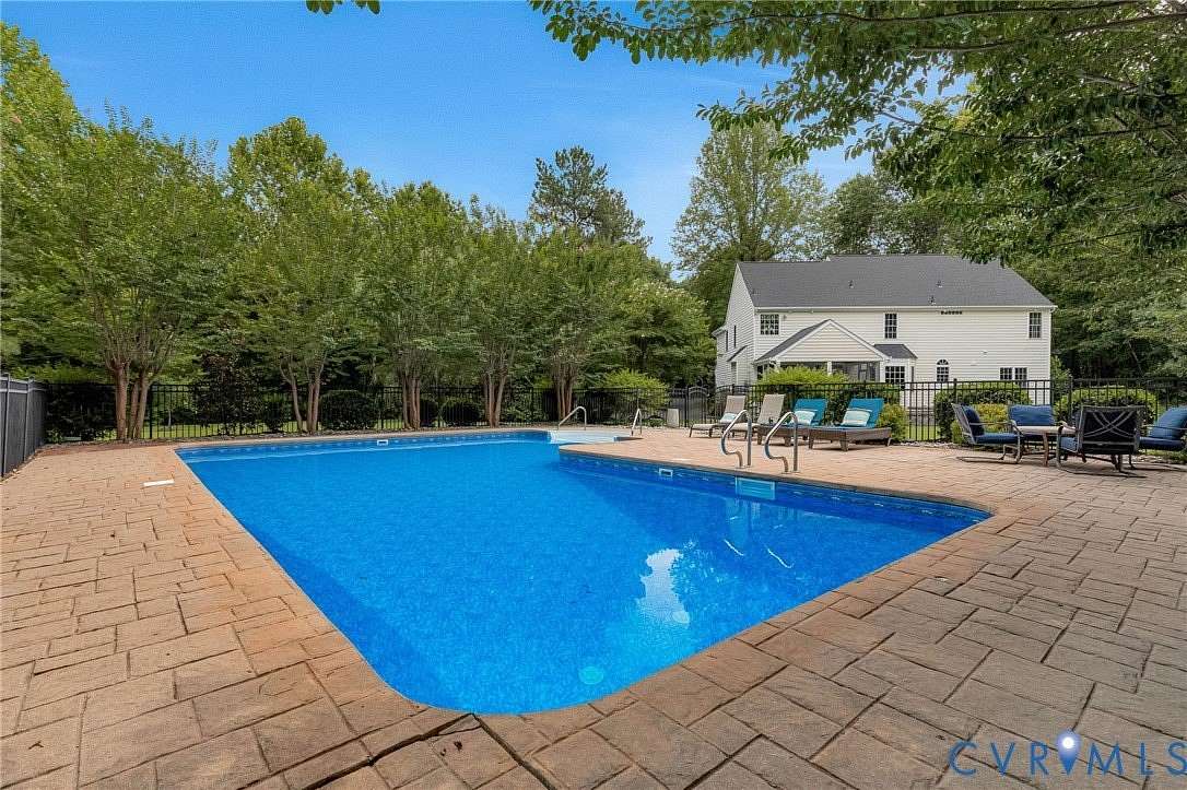 10 Acres of Land with Home for Sale in Hanover, Virginia