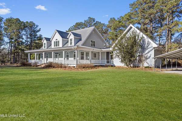 30 Acres of Land with Home for Sale in Perkinston, Mississippi