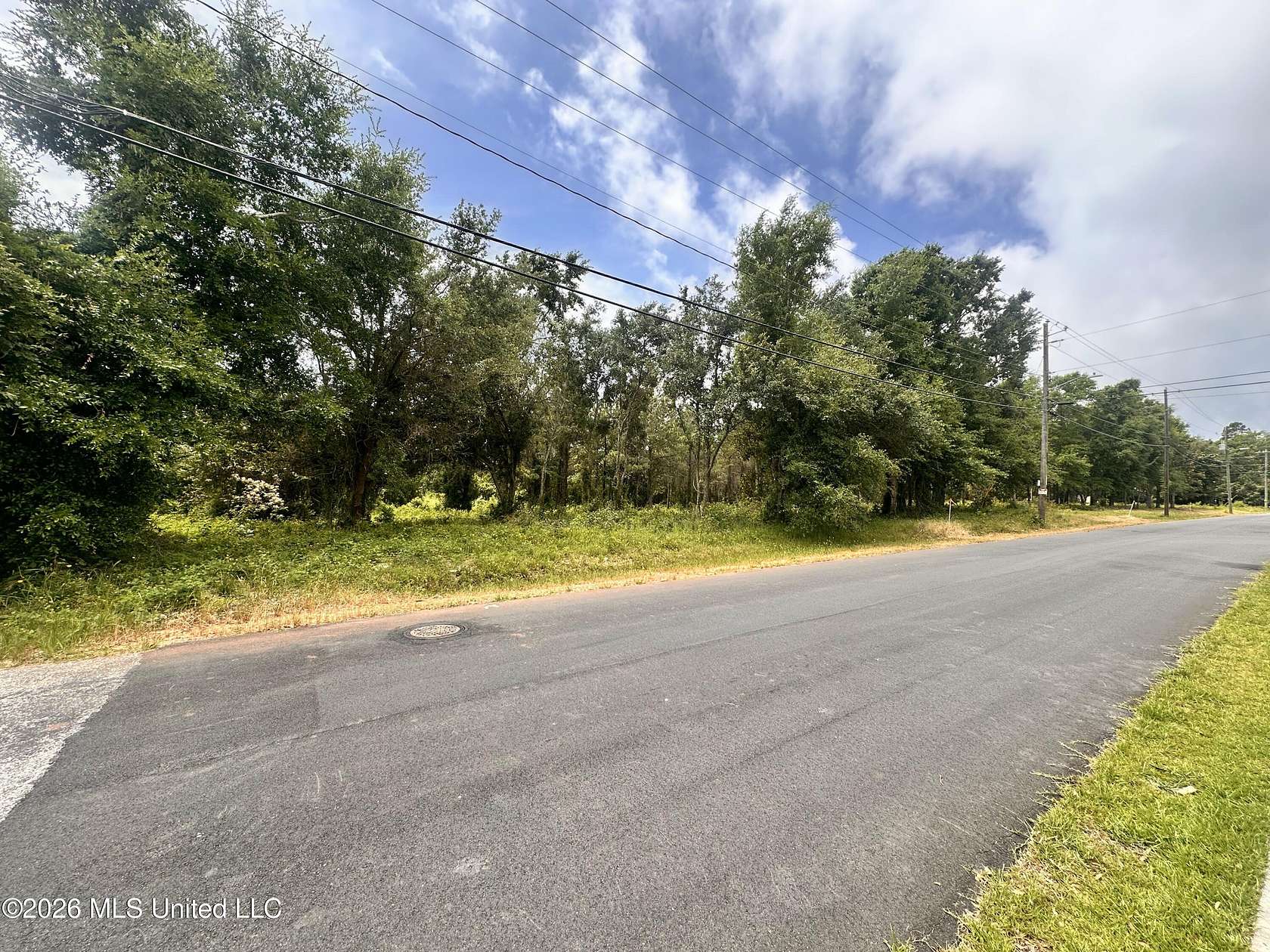 0.89 Acres of Residential Land for Sale in Long Beach, Mississippi