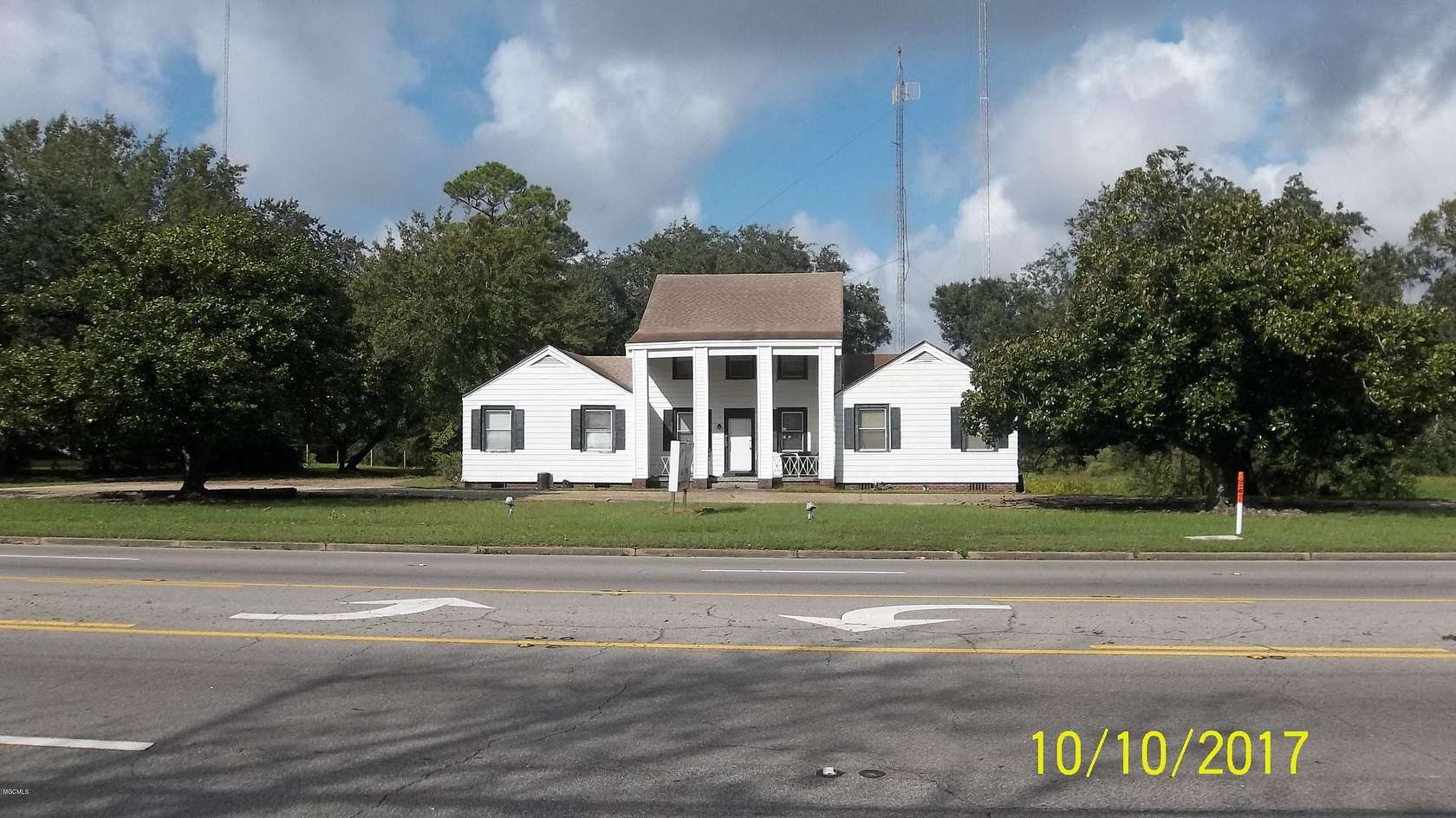 9.88 Acres of Improved Commercial Land for Sale in Pascagoula, Mississippi