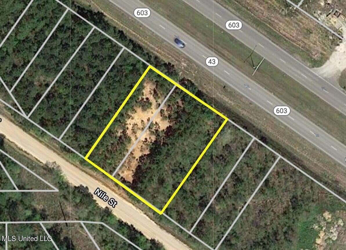 0.61 Acres of Commercial Land for Sale in Bay St. Louis, Mississippi