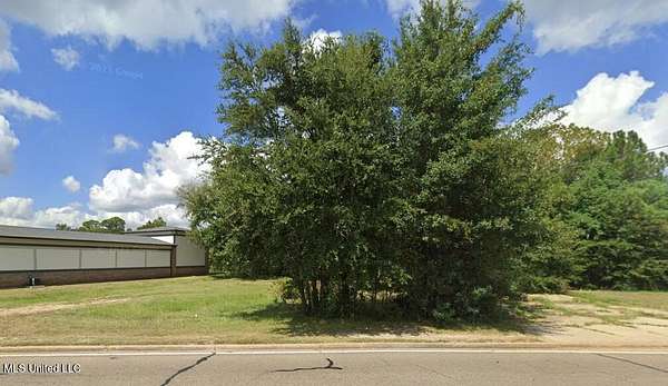 1.36 Acres of Commercial Land for Sale in D'Iberville, Mississippi
