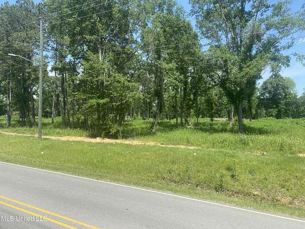 2.2 Acres of Commercial Land for Sale in Wiggins, Mississippi