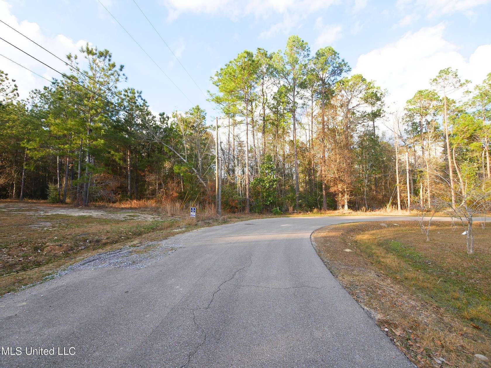 0.25 Acres of Residential Land for Sale in Kiln, Mississippi
