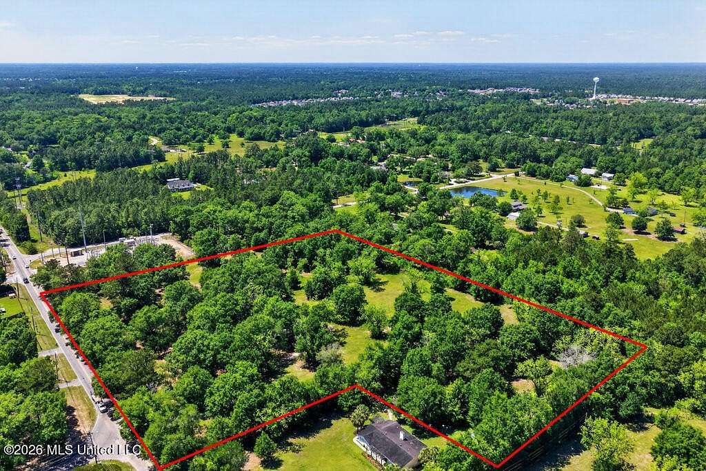 9.6 Acres of Residential Land for Sale in Gulfport, Mississippi