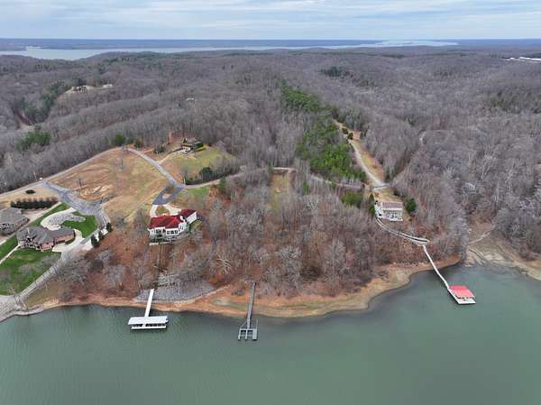 0.95 Acres of Residential Land for Sale in Dover, Tennessee