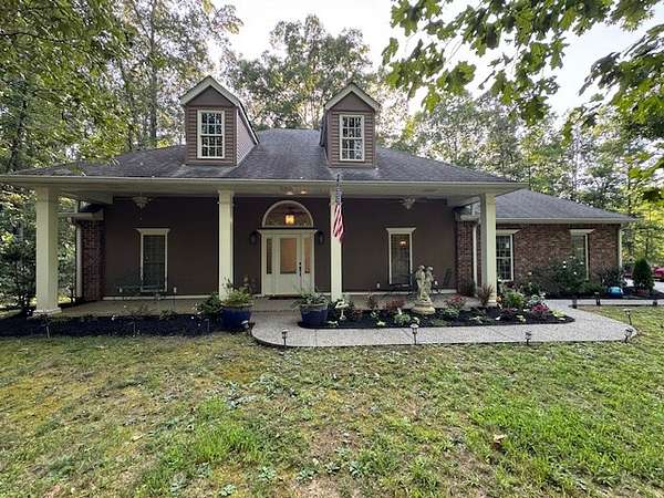 1.57 Acres of Land with Home for Sale in Kingston Springs, Tennessee