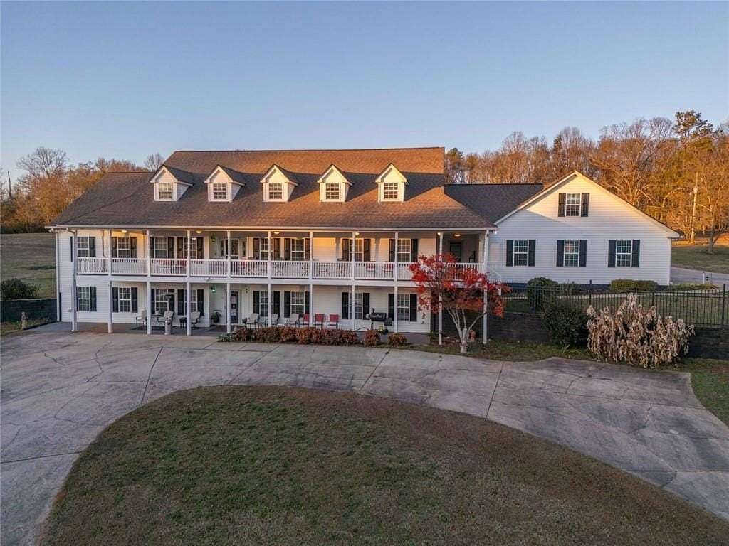 11 Acres of Land with Home for Sale in Maysville, Georgia