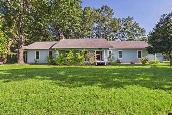 2.5 Acres of Land with Home for Sale in Mountain Home, Arkansas