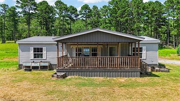 16.5 Acres of Land with Home for Sale in Red Oak, Oklahoma