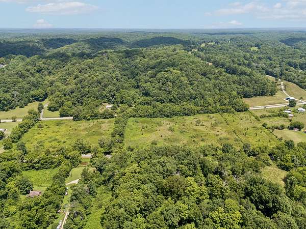 12.3 Acres of Land for Sale in Columbia, Tennessee