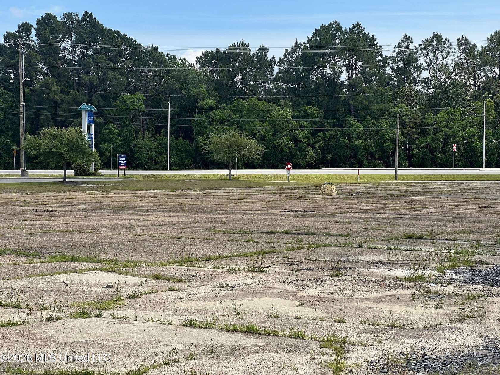 1.47 Acres of Commercial Land for Sale in Pascagoula, Mississippi