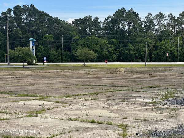1.47 Acres of Commercial Land for Sale in Pascagoula, Mississippi