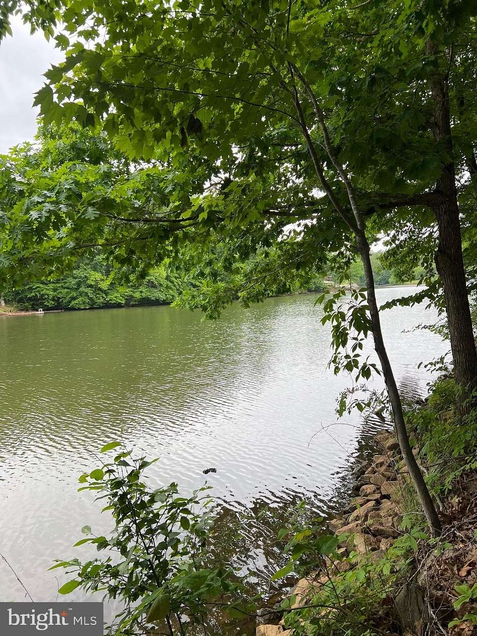 1.2 Acres of Residential Land for Sale in Wirtz, Virginia