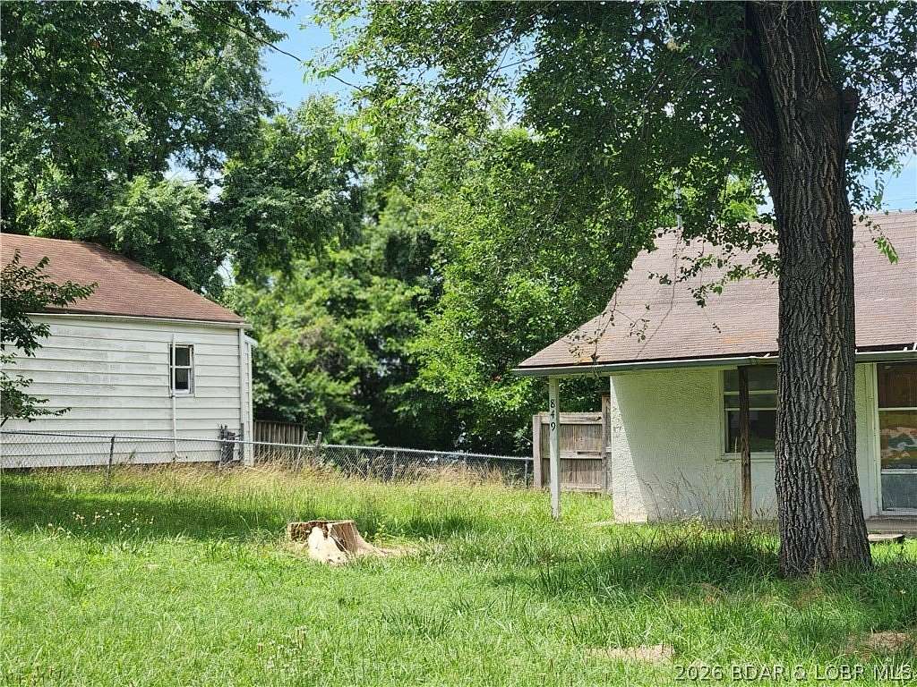 1 Acre of Commercial Land for Sale in Lebanon, Missouri