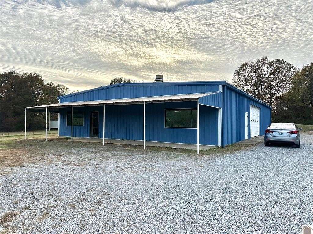 3 Acres of Improved Mixed-Use Land for Sale in Mayfield, Kentucky