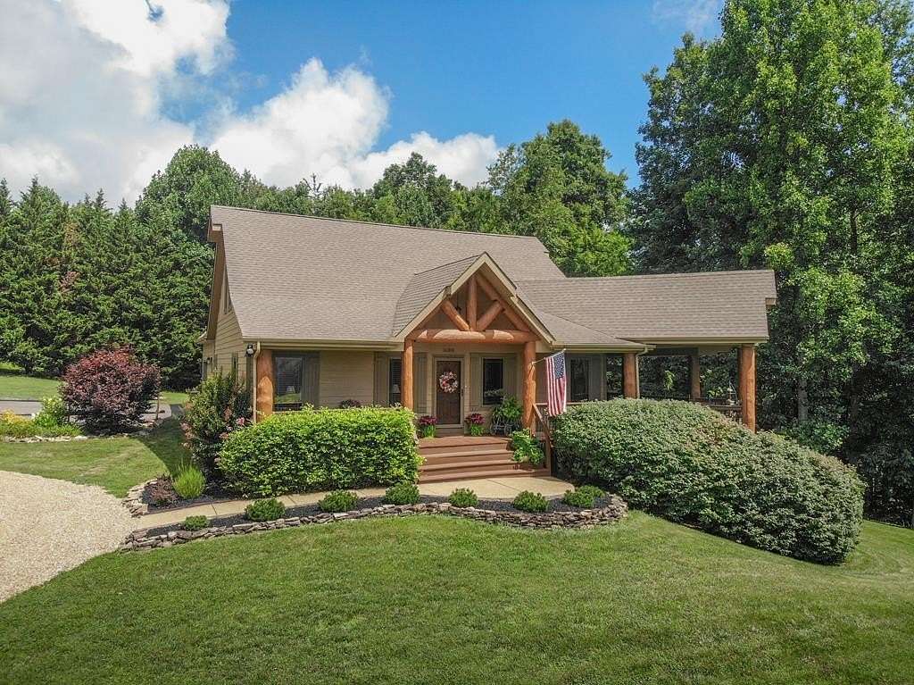 2.15 Acres of Land with Home for Sale in Abingdon, Virginia