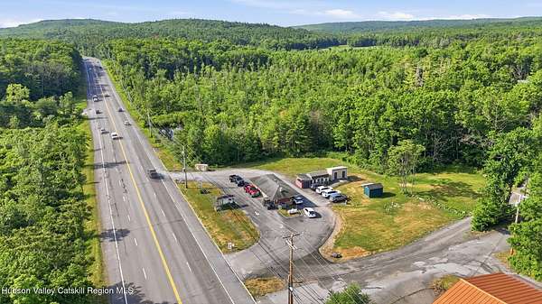 3 Acres of Improved Commercial Land for Sale in Kingston, New York