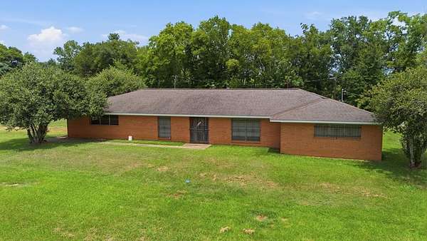 2.82 Acres of Land with Home for Sale in Nacogdoches, Texas