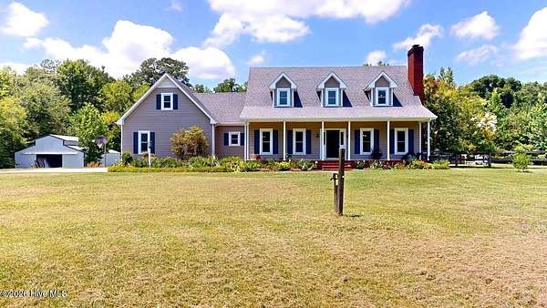 10.3 Acres of Land with Home for Sale in Goldsboro, North Carolina
