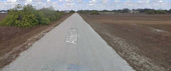 0.5 Acres of Residential Land for Sale in Lehigh Acres, Florida