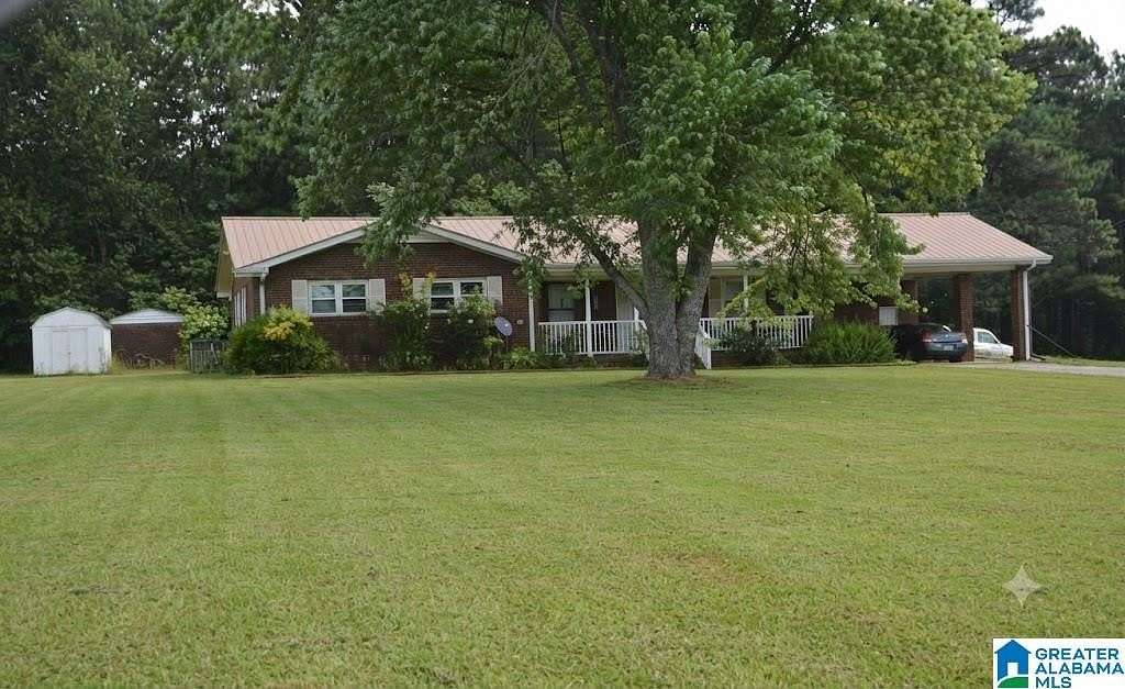 6.5 Acres of Land with Home for Sale in Hayden, Alabama