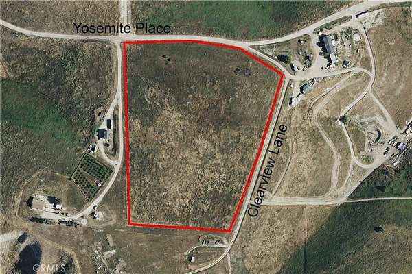 9.76 Acres of Land for Sale in Paso Robles, California