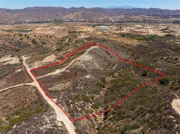 9.73 Acres of Land for Sale in Lake Elsinore, California