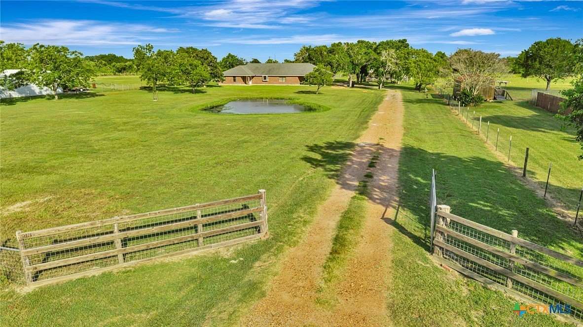2.5 Acres of Land with Home for Sale in Victoria, Texas